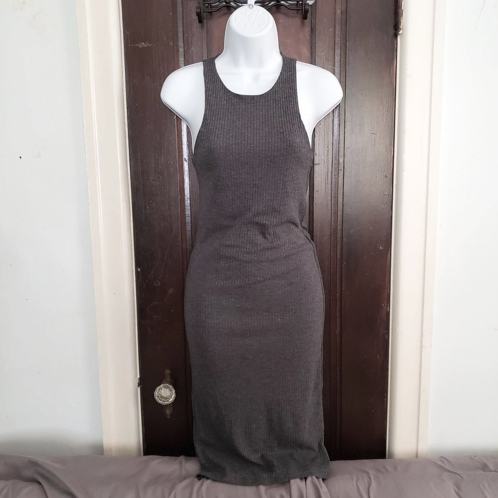 🥰 B2G1F Forever 21 Ribbed Bodycon Midi Dress in Gray Size Small